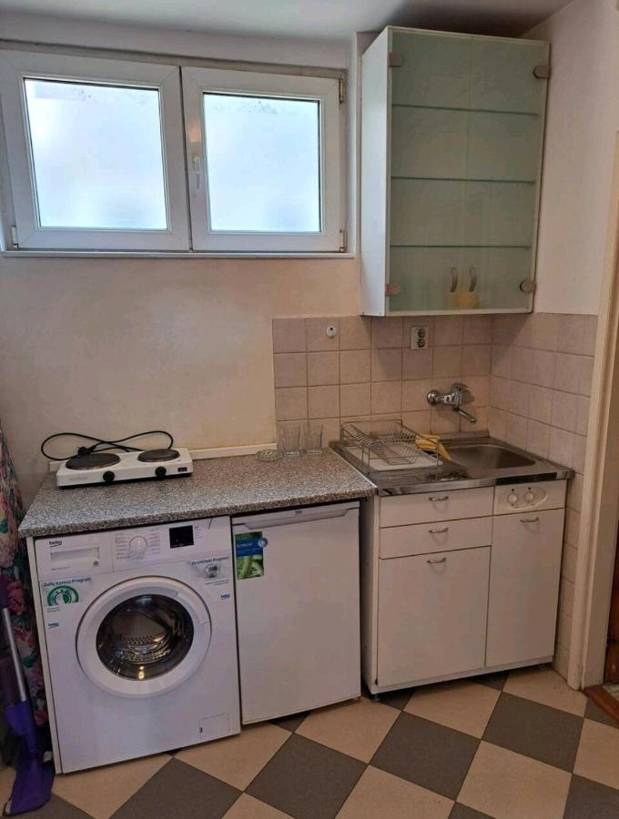 Apartman Milica 2023 Belgrado Buitenkant foto